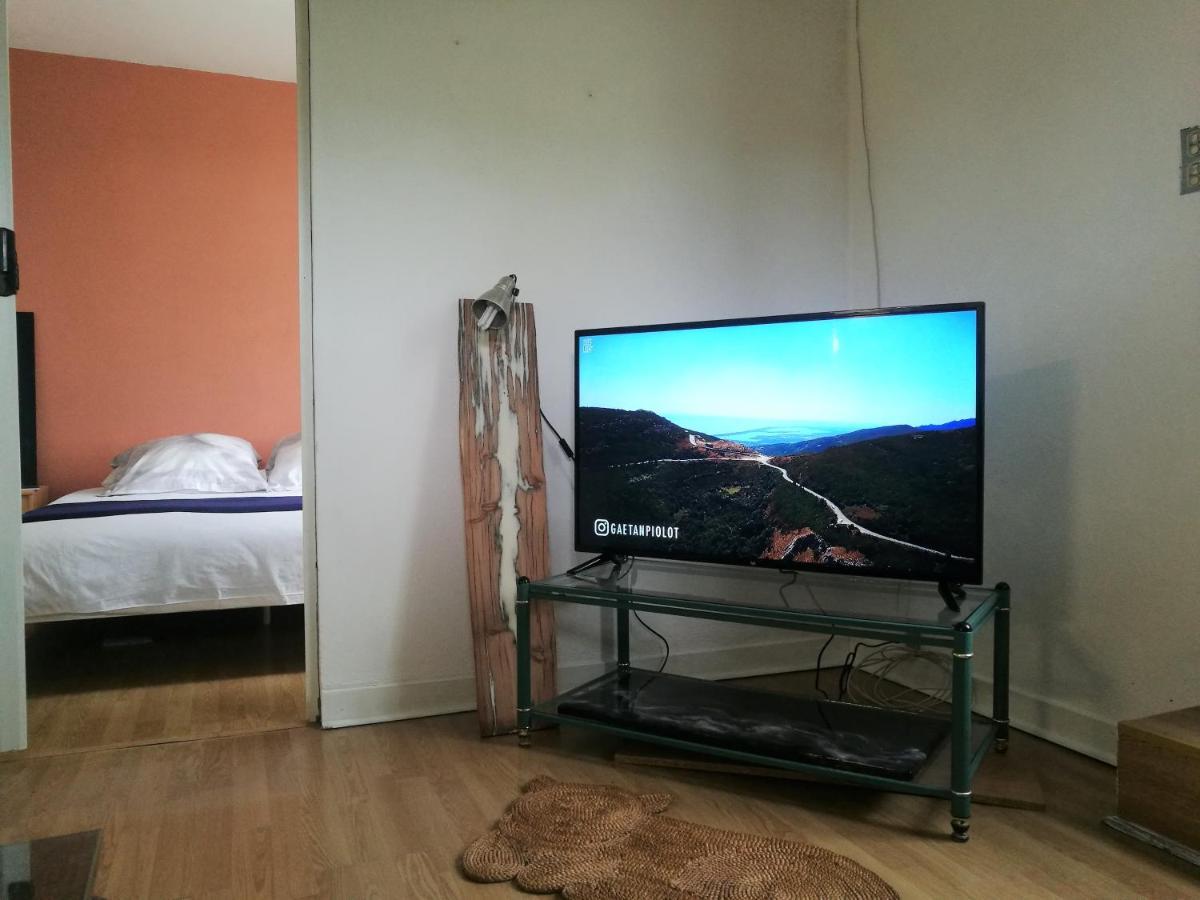 Joli Appartement Dans Villa Entre Nice Et L'Arriere Pays Castagniers Dış mekan fotoğraf