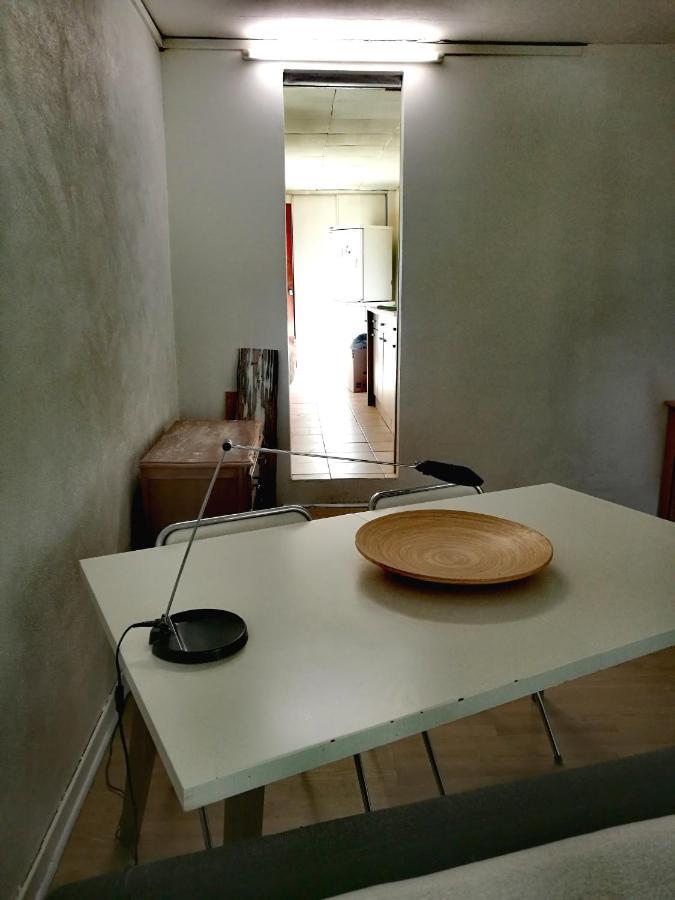 Joli Appartement Dans Villa Entre Nice Et L'Arriere Pays Castagniers Dış mekan fotoğraf